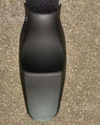 Yamaha MT07 tracer - sella originale NUOVA
