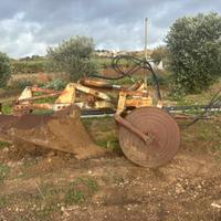 Aratro bivomere Nardi 4 BT/F