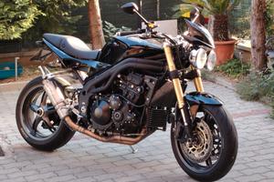 speed triple Black 