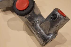 pompa freni porsche 924