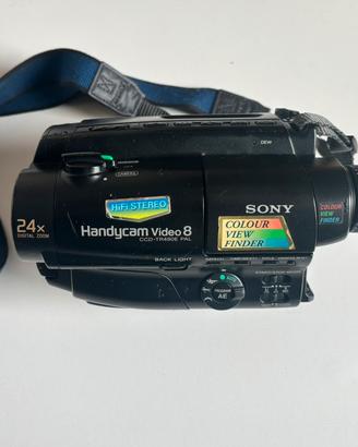Videocamera Sony Handycam video 8 CCD-TR490E