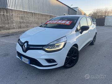 Renault Clio dCi 8V 75 CV 5 porte Duel2
