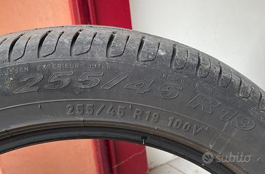 Pirelli 255 45 19