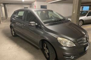 MERCEDES BENZ CLASSE B Condizioni PERFETTE | 3200€