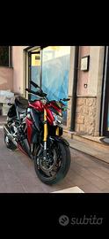 Suzuki gsxs 1000