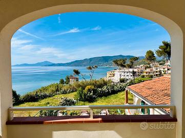Palinuro centro, monolocali e camere con bagno