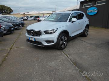 Volvo XC40 T5 Recharge Plug-in Hybrid R-design