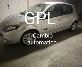 Renault Clio GPL / Cambio automatico/ Navigatore