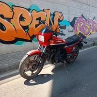 Kawasaki gpz 550 1982