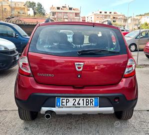 Dacia Sandero Stepway 1.5 dCi 8V 90CV