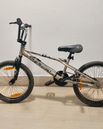Bici Freestyle Toxic Atala