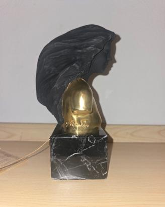 G. VISENTIN - statua giovane donna