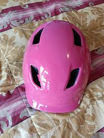 Casco B-twin Decathlon misura XS (48-52 cm.)