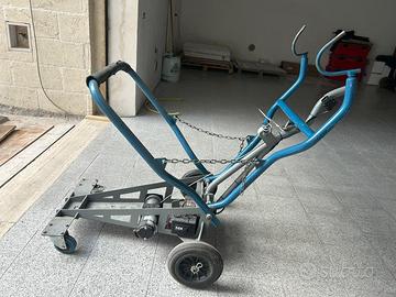 Carrello elettrico per sollevare go kart