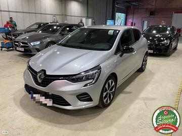RENAULT Clio TCe 90 CV 5 porte Techno
