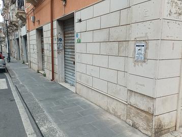 Attività per partenza improvvisa zona centrale