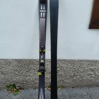 Sci alpinismo Dynafit Tour 88.