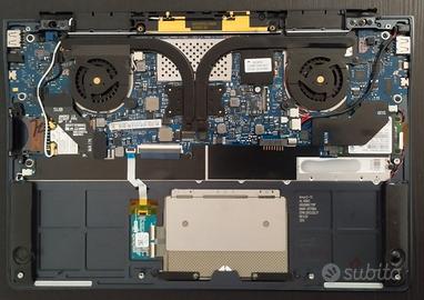 Samsung NP900X3E - Ricambi