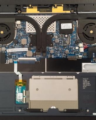 Samsung NP900X3E - Ricambi