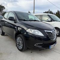 Lancia Ypsilon 0.9 TwinAir 85 CV 5 porte Metano Ec