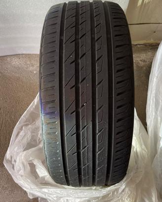 4 Pneumatici Norauto 225/45 R18
