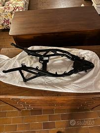 Telaietto posteriroe Hypermotard 950 sp