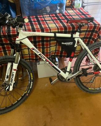 Mountain Bike  FRW Hardtrail