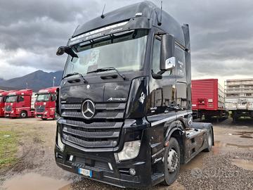 Mercedes Benz Actros 1848 Giga