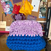 Pochette all’uncinetto