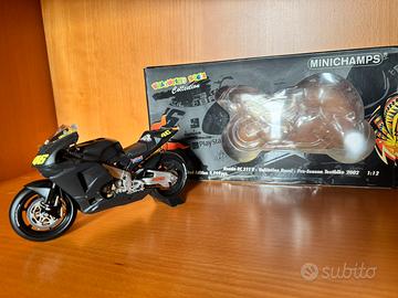 HONDA RC211V PRE-SEASON TESTBIKE 2002 VALENTINO