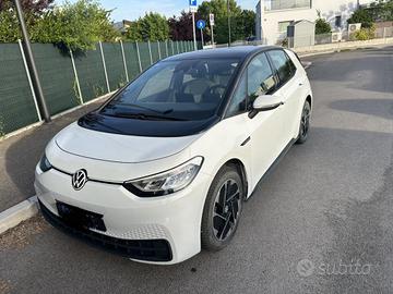 VW ID3 bianca 58 kwh Pro performance