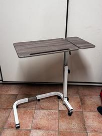 Tavolino da letto medico