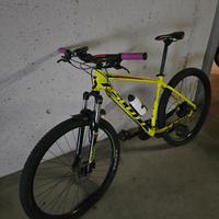bici mtb scott