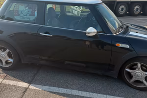 mimi cooper 1.6 , 258000Km  -Tagliandata