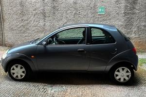 Ford ka 2002 1.3 colour collection 69cv