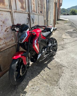KEEWAY RKF 125