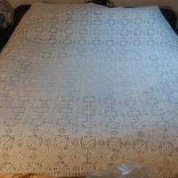 Copriletto fatto a mano uncinetto 