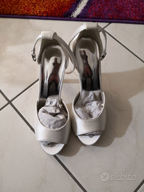 Scarpe da donna nuove