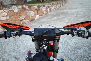 moto cross KTM 450 sx-f