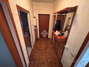 3 LOCALI A NOVARA