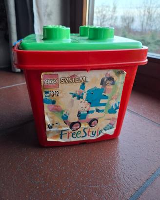secchiello lego