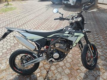 Fantic Motard 125 - 2020