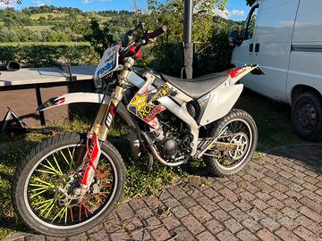 HM 50