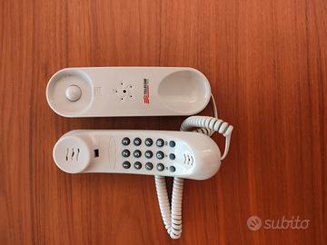 telefono fisso da casa Telecom da parte o tavolo 