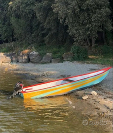 Barca in vetroresina