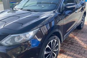 Nissan Qashqai Premier Edition