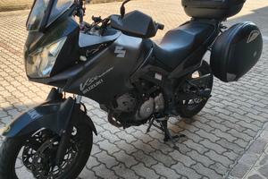 Moto vstrom 650