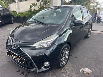 Toyota Yaris 1.4 D-4D 5 porte Lounge