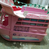 Barbie nave