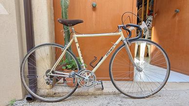 Bici storica Eroica strade Bianche 